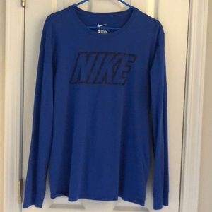 Nike Tee Long Sleeve Athletic Cut